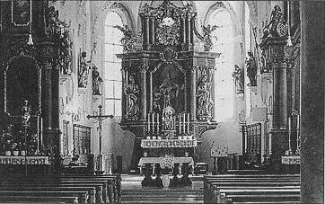 Die Innenansicht der Pfarrkirche St. Martin in Batzenhofen versprüht spätbarocken Charme. Die Pfeitöne und schlechte Klangqualität der Orgel passen da nicht ins prächtige Bild.   Foto: Siegfried P. Rupprecht